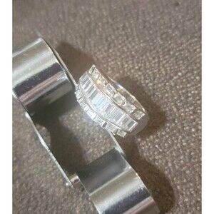 Ross Simons Dazzling CZ Ring Wedding Anniversary Exquisite 925 Sterling approx10